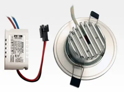 5W LED Einbau Downlight Aluminium gebürstet rund Warm Weiß / 2500-3300K 400lm  230VAC 120Grad -Ausstellungsstück mit kleinen Schönheitsfehlern — Bild 6